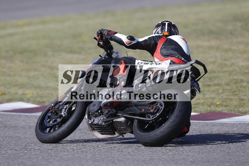 /07 09.04.2026 Cornu Master School ADR/Gruppe blau/30